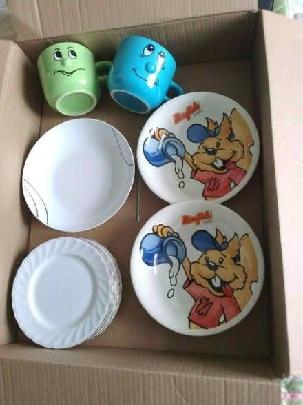 Photo of free Assorted China crockery (Woolston WA1) #2