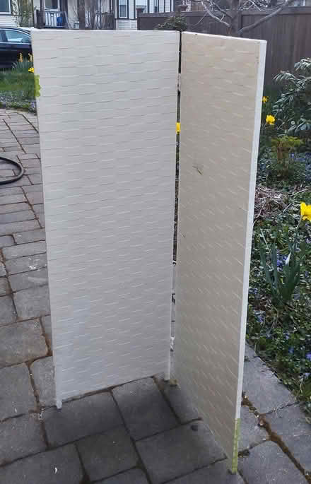 Photo of free partition screens (Watertown) #3