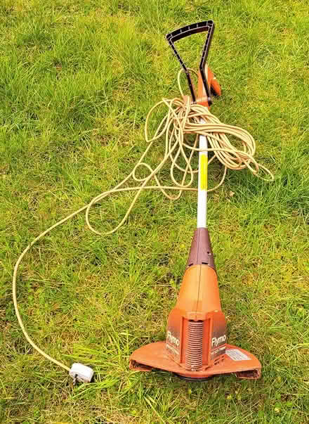 Photo of free Flymo strimmer (BR5 St Mary Cray) #1