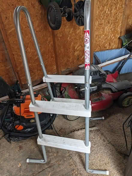 Photo of free Pool and Accessories (Main St - Pleasant Ln Lombard) #3