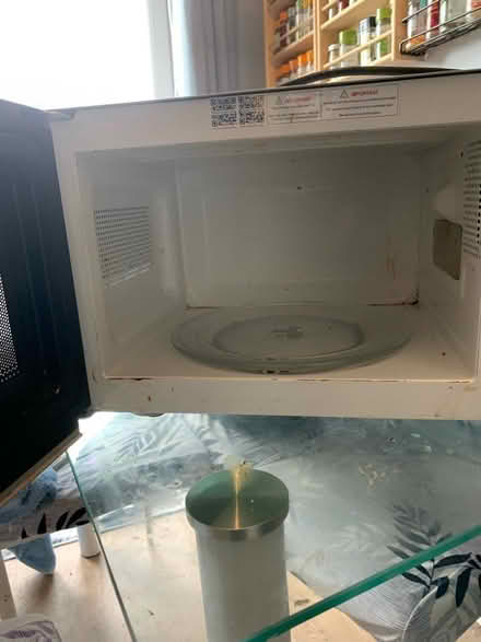 Photo of free Small cookworks microwave (Burntwood WS7 0) #1