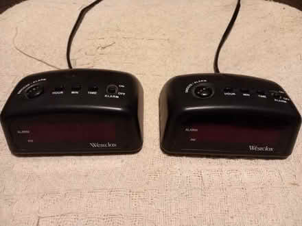 Photo of free Pair Of LCD Alarm Clocks (Southport PR9) #1
