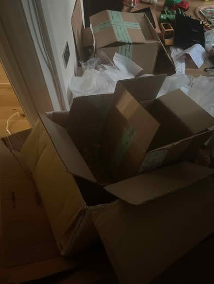 Photo of free 5 big boxes and bubble wraps (Raynes park) #1