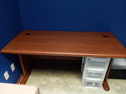 Photo of free Desk (Off Rich Rd near East Oly PO) #1
