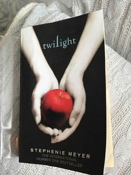 Photo of The Twilight saga books (Windsor SL4) #1