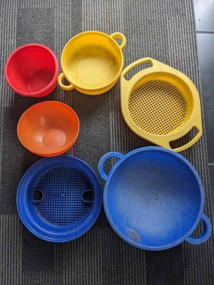 Photo of free sandpit toys (Marshalswick AL4) #1