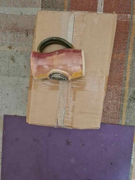 Photo of free Small flowers vase (Streatham SW16) #2