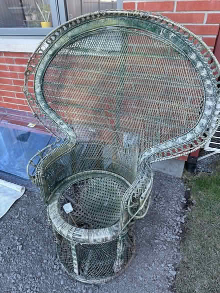 Photo of free Vintage large green peacock chair (Wateridge Village) #2