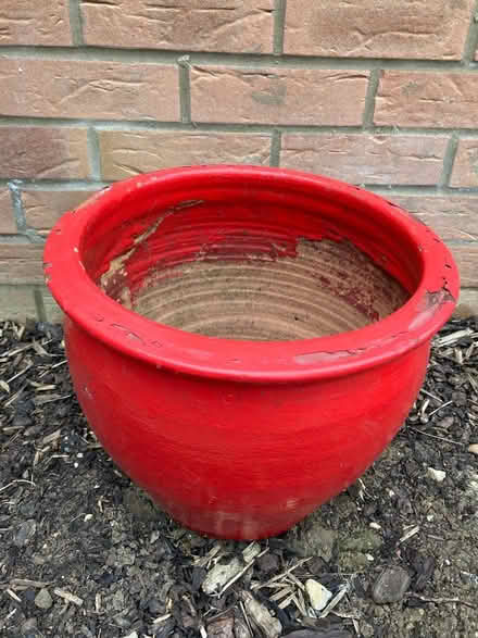 Photo of free Terracotta plant pots x 2 (Thorney, Peterborough) #2