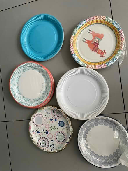 Photo of free Paper plates (West dulwich) #1