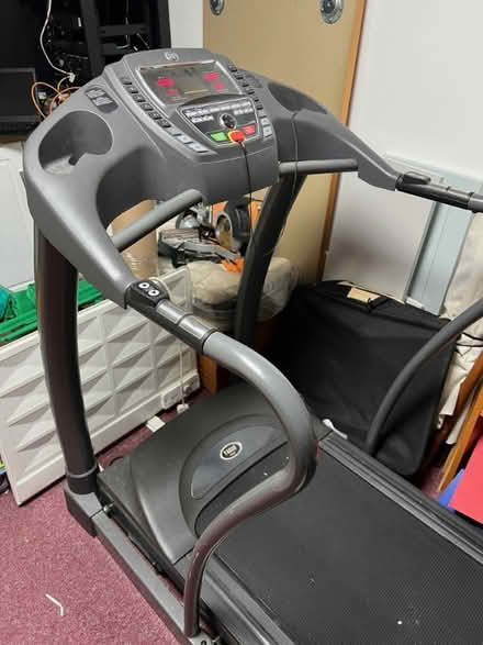 Photo of free Horizon T4000 Premier Folding Treadmill - Full working (Old Dean GU15) #2