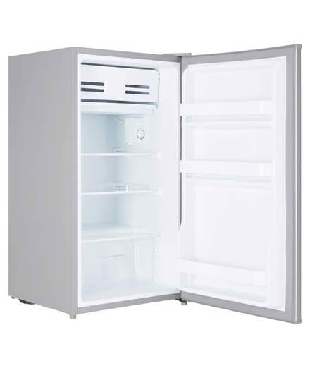 Photo of free 93L Fridge (South Woodford E18) #4
