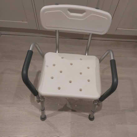Photo of free Shower chair (Beckenham near Clock House) #1