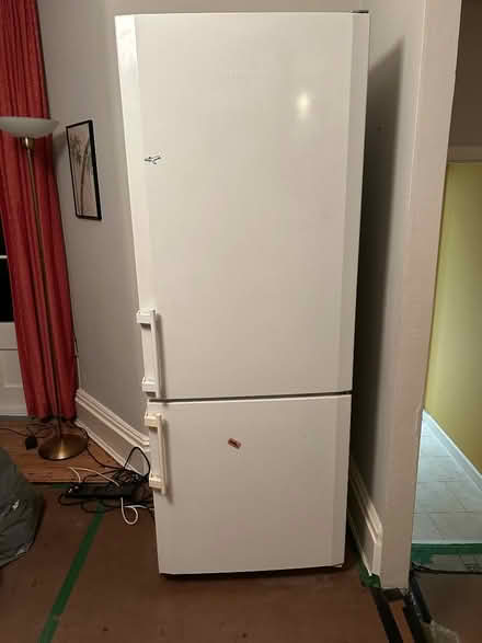 Photo of free Fridge Freezer (Muswell Hill N10) #3