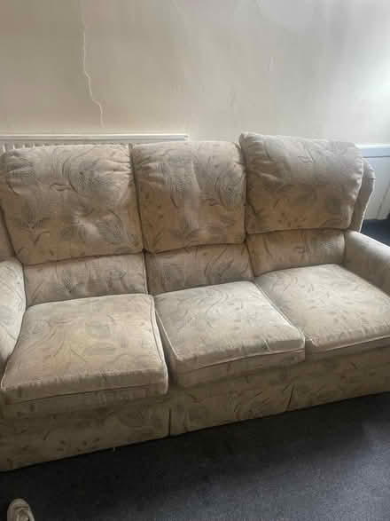 Photo of free 3-1-1 fabric sofa (BL1) #2