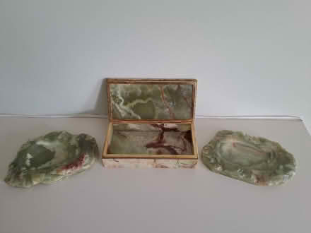 Photo of free Green Italian marble cigarette box and matching Ash Trays (Surrey Heath GU16) #1