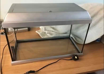 Photo of free Large fish tank (Cheshunt, Hertfordshire) #1