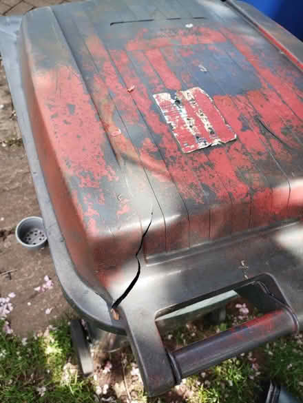 Photo of free Wheelie bin (BT5) #2