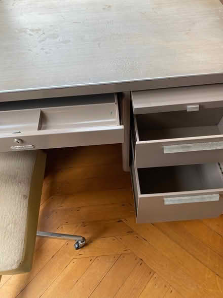Photo of free Vintage Steel Office Desk (Eureka) #4