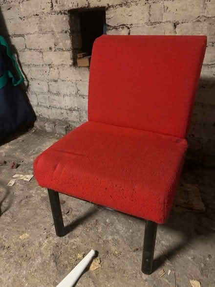 Photo of free 6 child sized chairs (Otley LS21) #1
