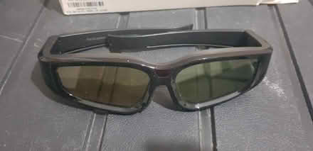 Photo of free LG active 3D glasses (Fullwell cross) #3