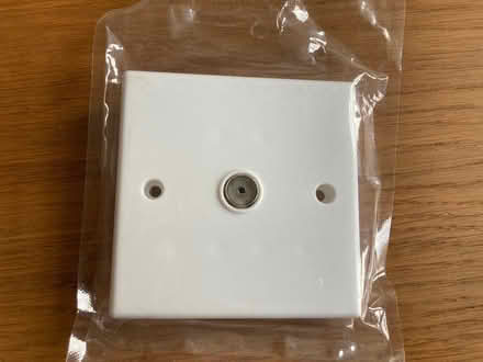 Photo of free Flush coaxial outlet plate (E17) #1