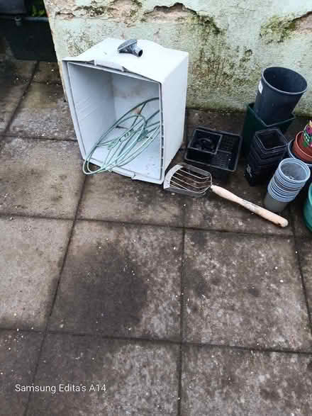 Photo of free Miscellaneous gardening stuff (North Watford WD24) #2