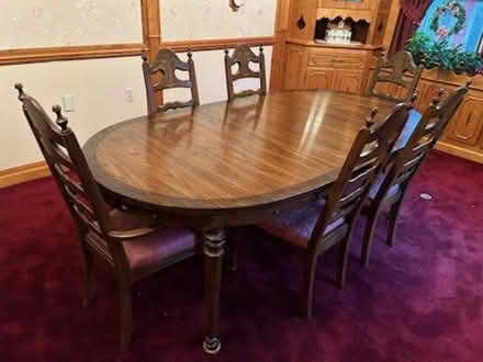 Photo of free Dining table, chairs and hutch (Burghill, OH) #2