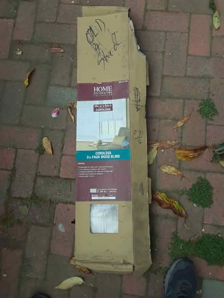 Photo of free Garden pots, window shades (Bascom/Moorpark) #1