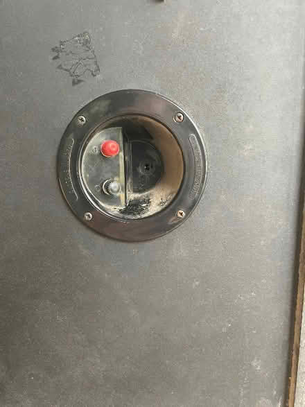 Photo of free Wharfedale speaker (Leominster HR6) #2