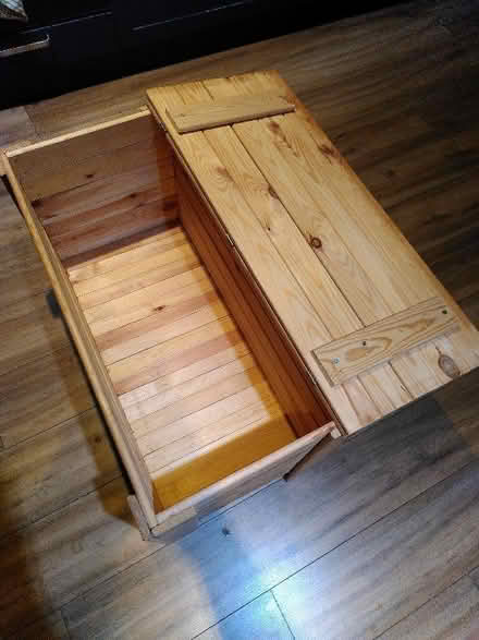 Photo of free Wooden chest (Divinity Road OX4) #1