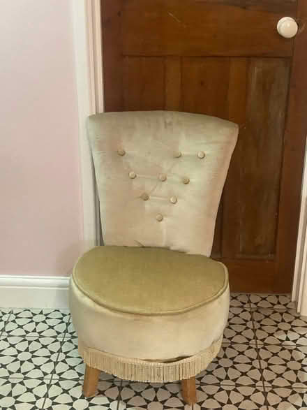 Photo of free Bedroom chair (Mapperley NG3) #1