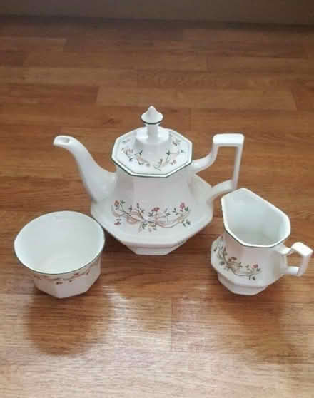 Photo of free Eternal beau tea set (Barrow nr Whalley BB7) #1