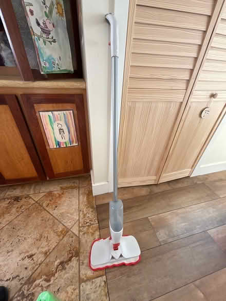 Photo of free OXO Spray Mop (San Rafael) #1