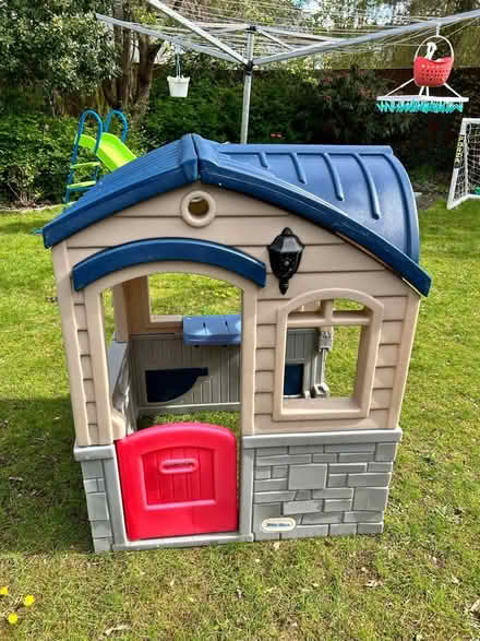 Photo of free Garden playhouse (Bridge of Allan) #2