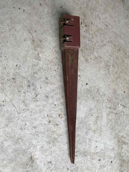 Photo of free 3” fence post anchor (LD7) #1