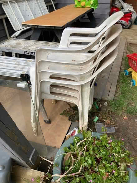Photo of free Garden chairs (Greater leys OX4) #1