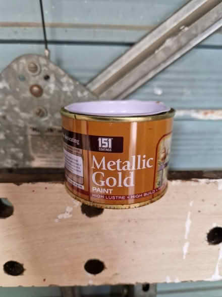 Photo of free Gold Paint (Driffield YO25) #1