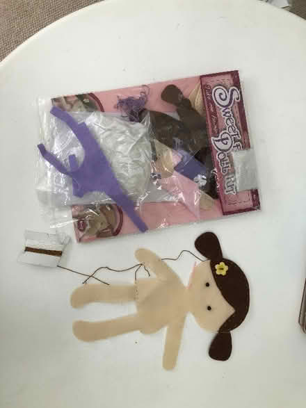 Photo of free Kids sewing kit (Hammerfield HP1) #1
