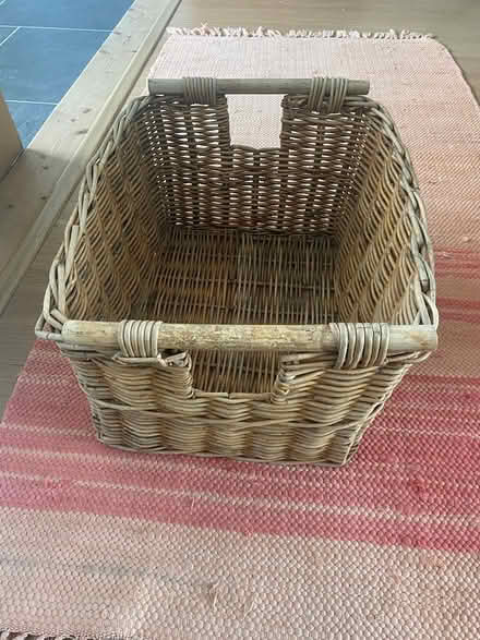 Photo of free Wicker/woven basket (S7 Nether Edge) #3