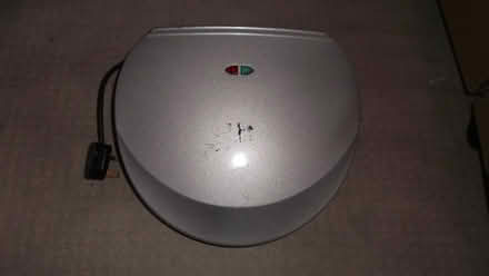 Photo of free Electric Griller. (AB10) #2