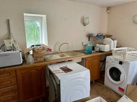 Photo of free Old oak kitchen units - for garage or workshop (Gomshall GU5) #1
