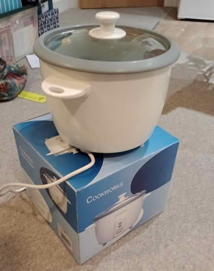 Photo of free Electric Rice Cooker (Market Place Kendal LA9) #4