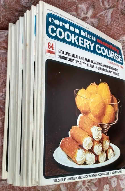 Photo of free cordon bleu cookery course magazines (Crosslee PA6) #2