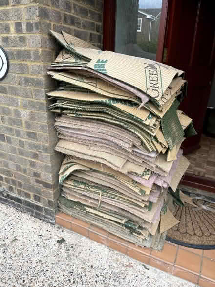 Photo of free pieces of carpet (St Stephens AL3) #1