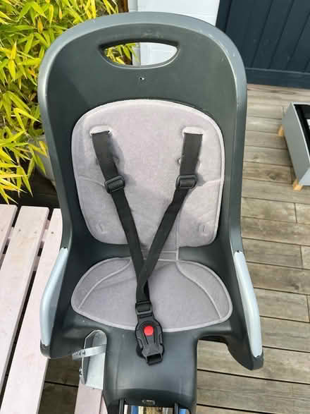 Photo of free Child bike seat (DA15) #1