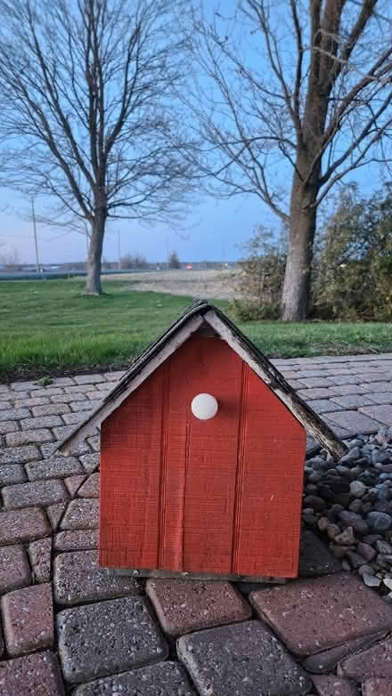 Photo of free Mailbox top (Stittsville) #1