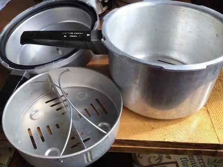 Photo of free Large pan (Ashton OL6) #3