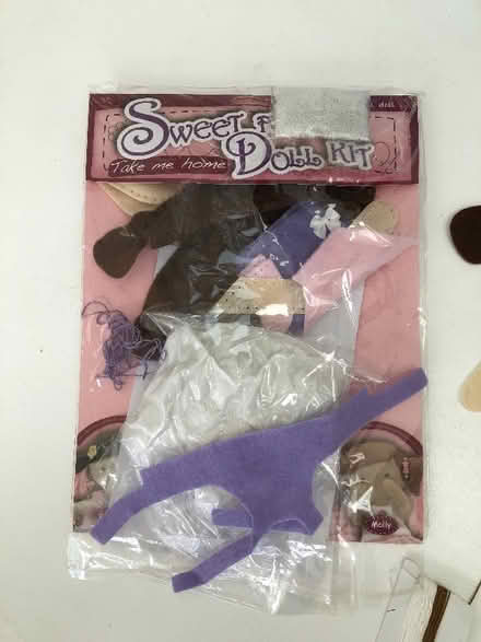 Photo of free Kids sewing kit (Hammerfield HP1) #3