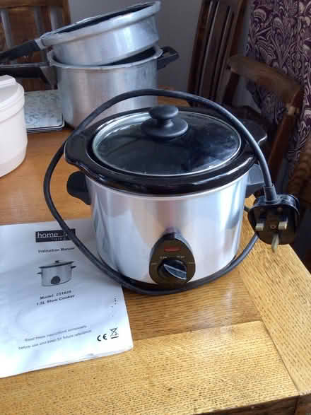 Photo of free Small slow cooker (Ashton OL6) #1